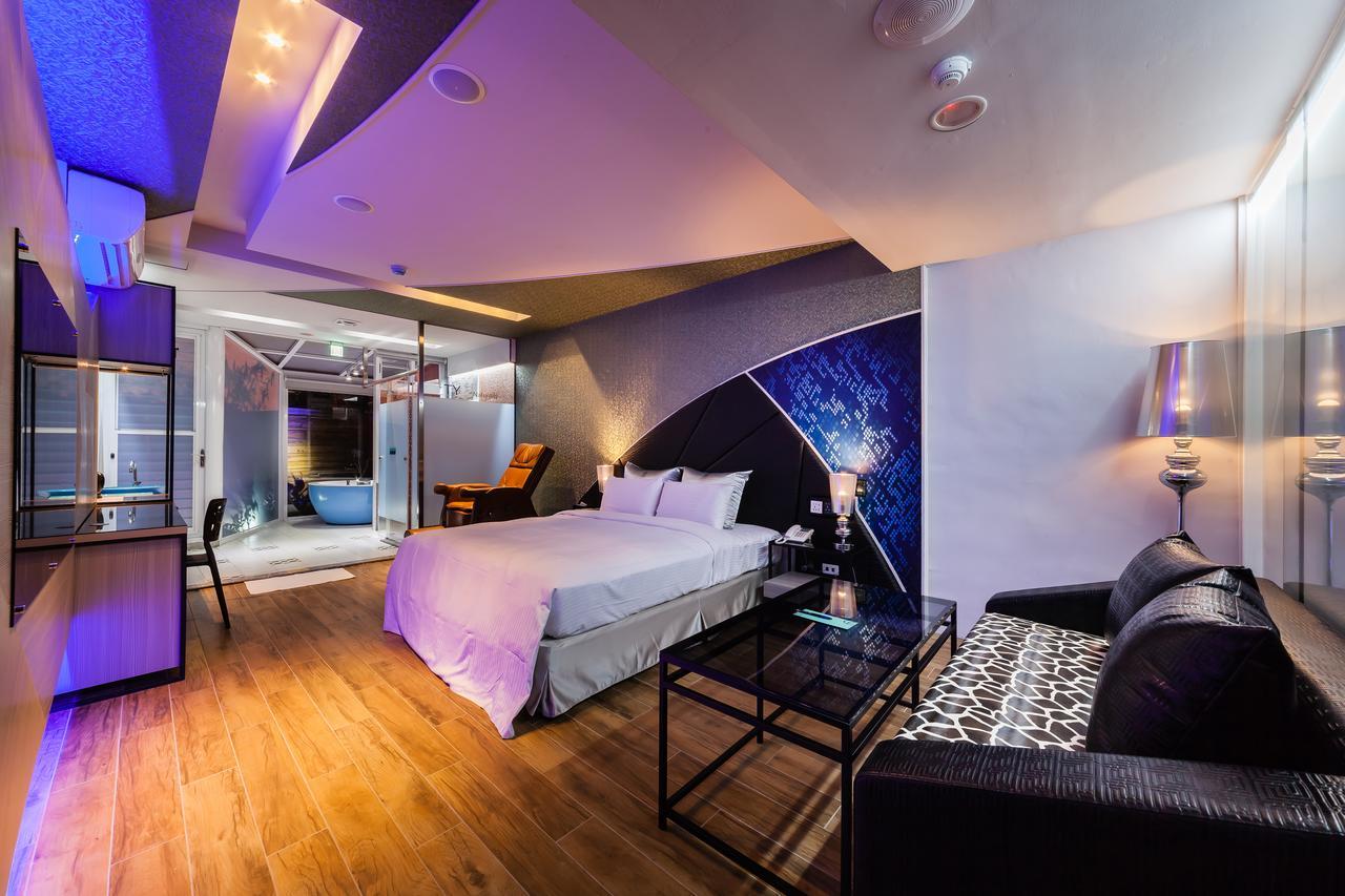 Ty Motel Taoyuan Exterior photo